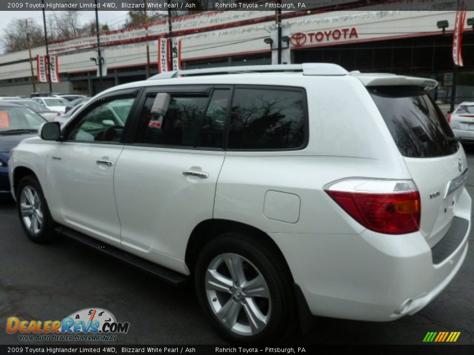 2009 Toyota Highlander Limited 4WD Blizzard White Pearl / Ash Photo #18