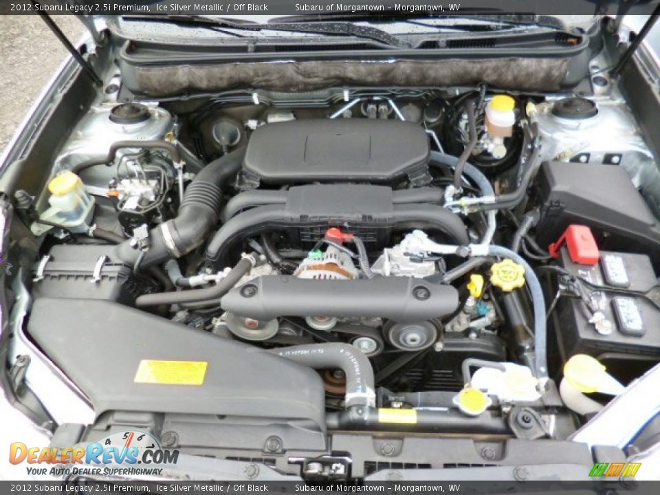 2012 Subaru Legacy 2.5i Premium Ice Silver Metallic / Off Black Photo #18