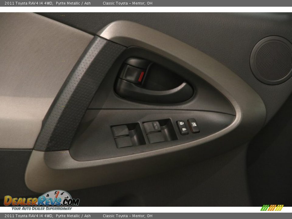 2011 Toyota RAV4 I4 4WD Pyrite Metallic / Ash Photo #5