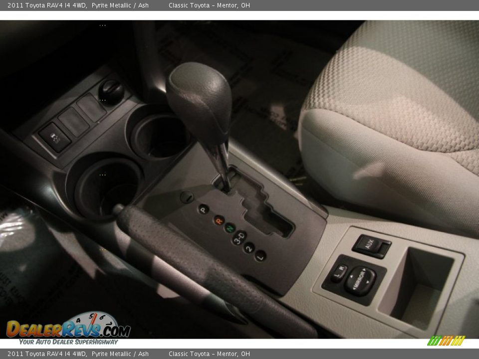2011 Toyota RAV4 I4 4WD Pyrite Metallic / Ash Photo #10