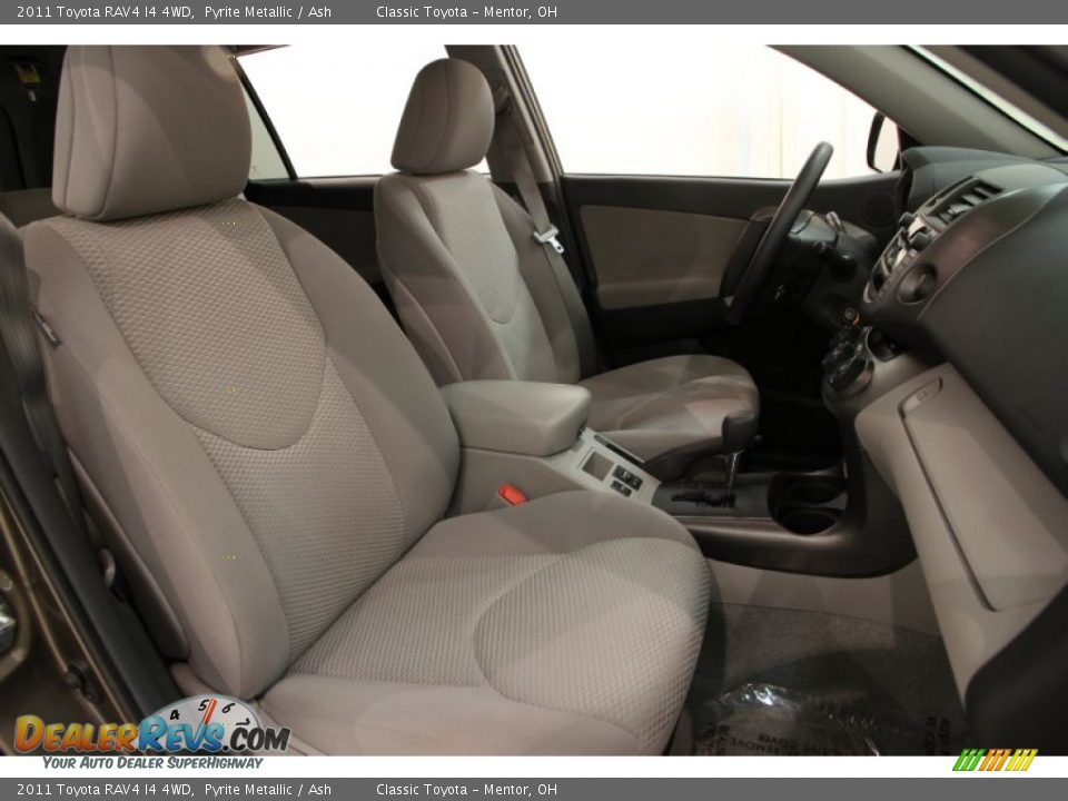 2011 Toyota RAV4 I4 4WD Pyrite Metallic / Ash Photo #11