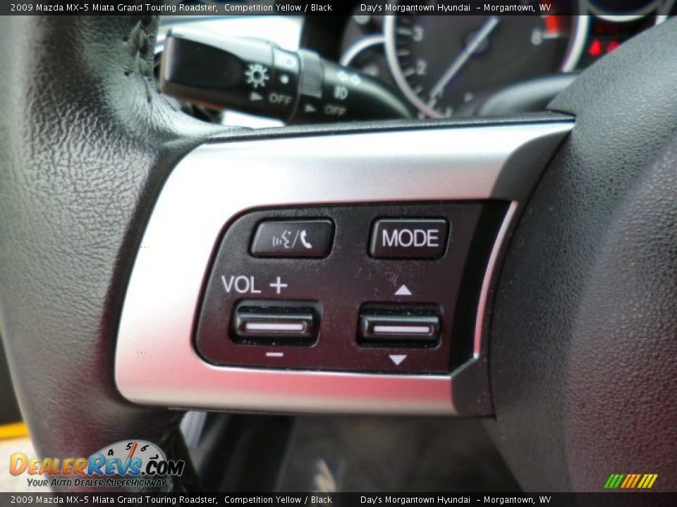 Controls of 2009 Mazda MX-5 Miata Grand Touring Roadster Photo #17