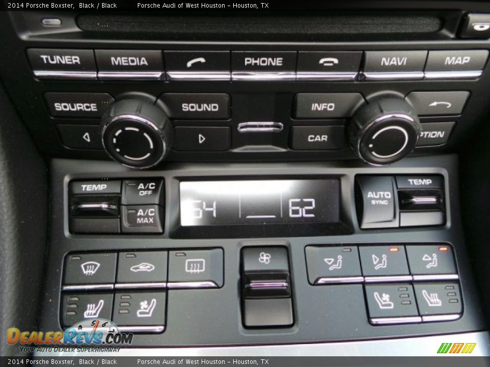 Controls of 2014 Porsche Boxster  Photo #21