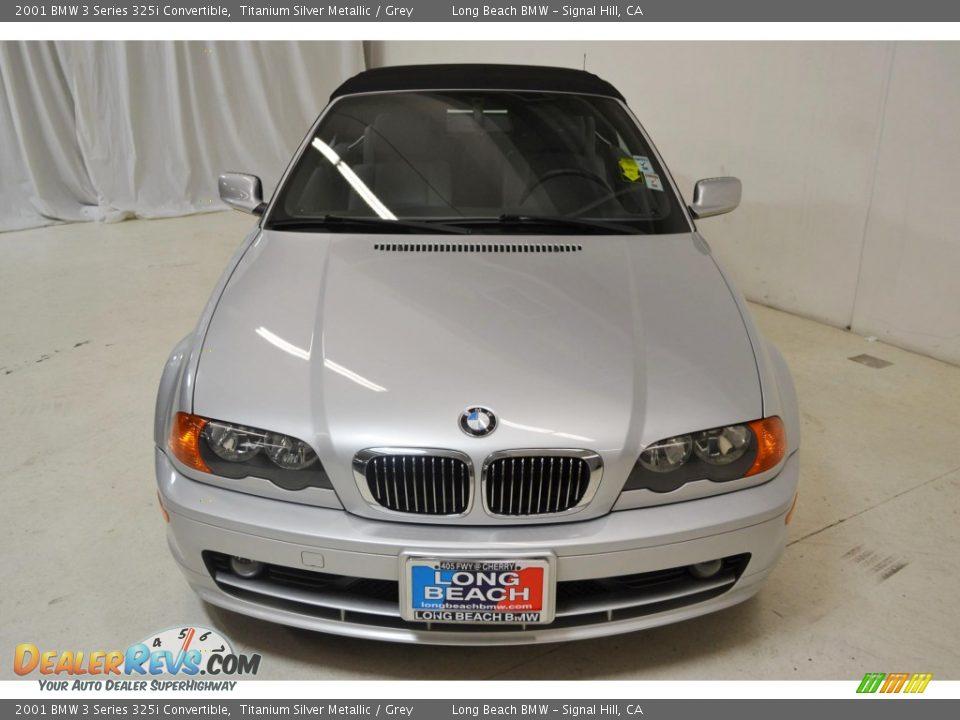 2001 BMW 3 Series 325i Convertible Titanium Silver Metallic / Grey Photo #4