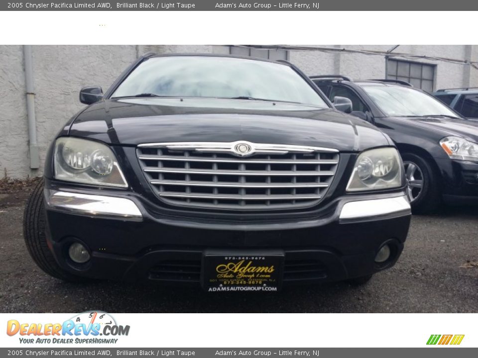 2005 Chrysler Pacifica Limited AWD Brilliant Black / Light Taupe Photo #2