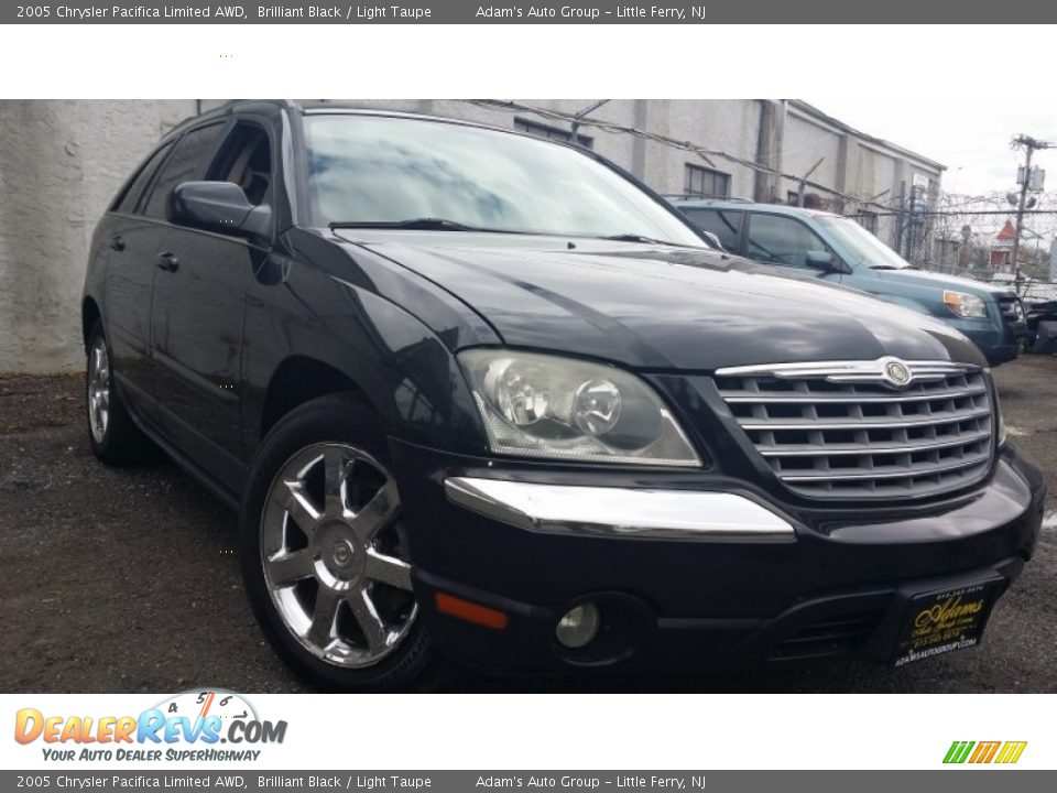 2005 Chrysler Pacifica Limited AWD Brilliant Black / Light Taupe Photo #3