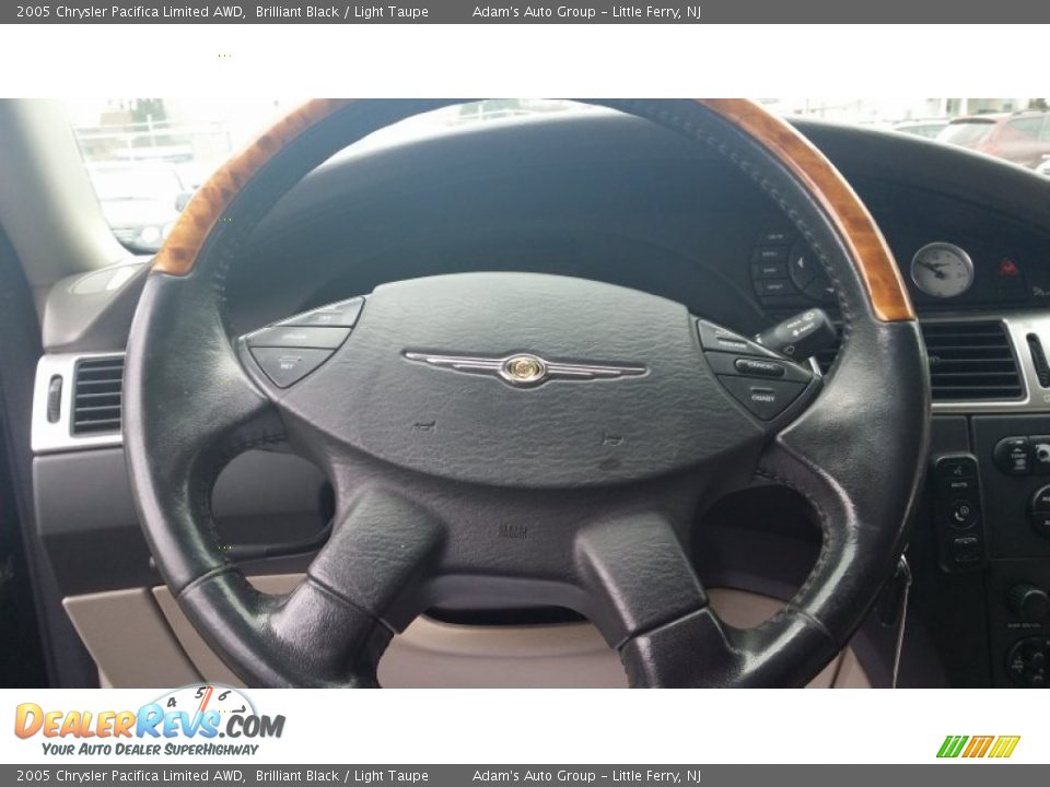 2005 Chrysler Pacifica Limited AWD Brilliant Black / Light Taupe Photo #10