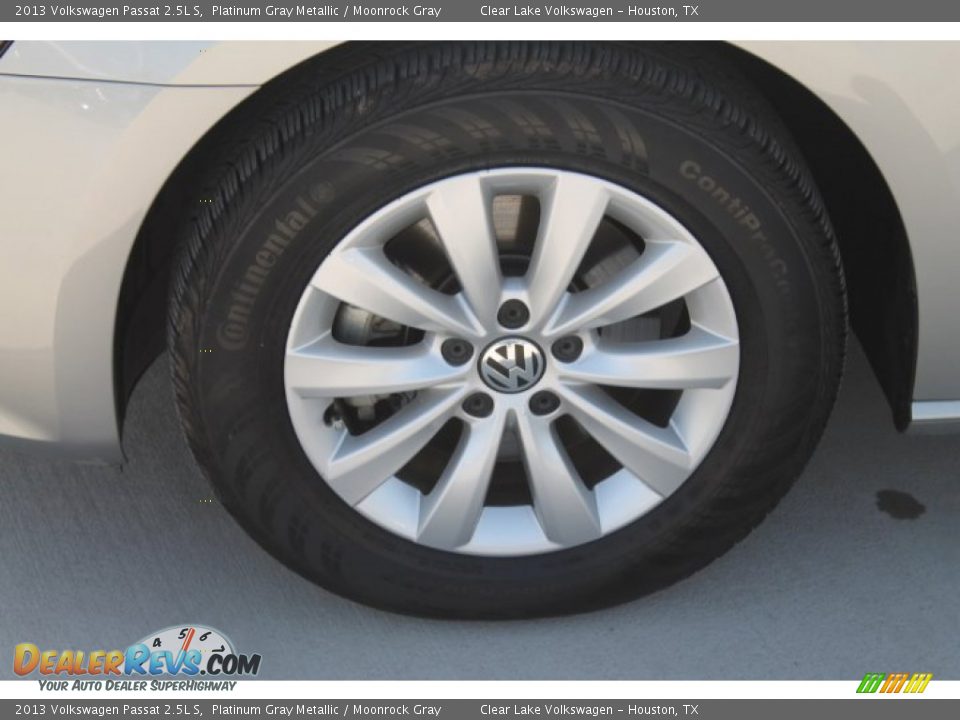 2013 Volkswagen Passat 2.5L S Platinum Gray Metallic / Moonrock Gray Photo #5