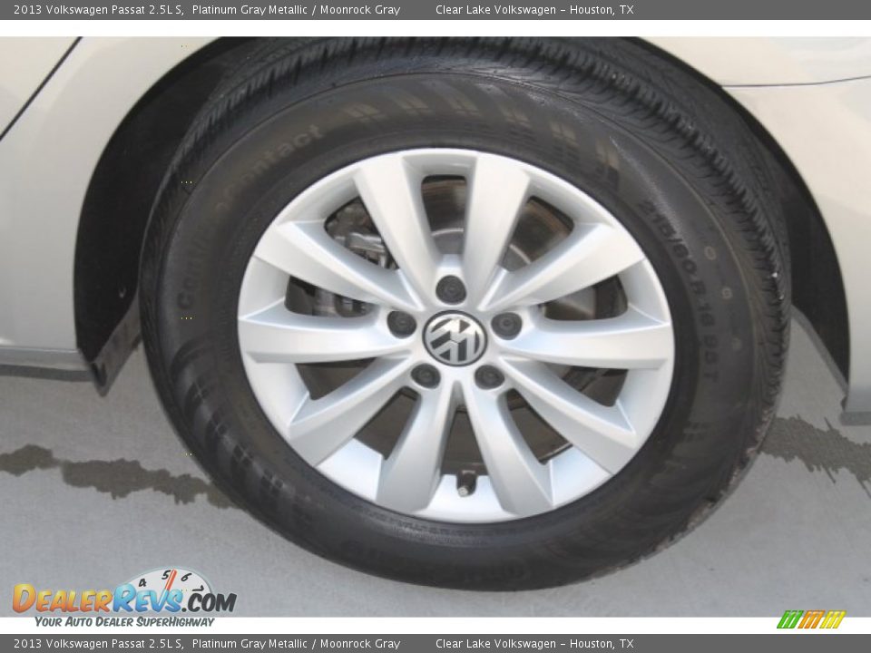 2013 Volkswagen Passat 2.5L S Platinum Gray Metallic / Moonrock Gray Photo #6