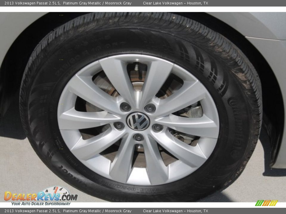 2013 Volkswagen Passat 2.5L S Platinum Gray Metallic / Moonrock Gray Photo #12
