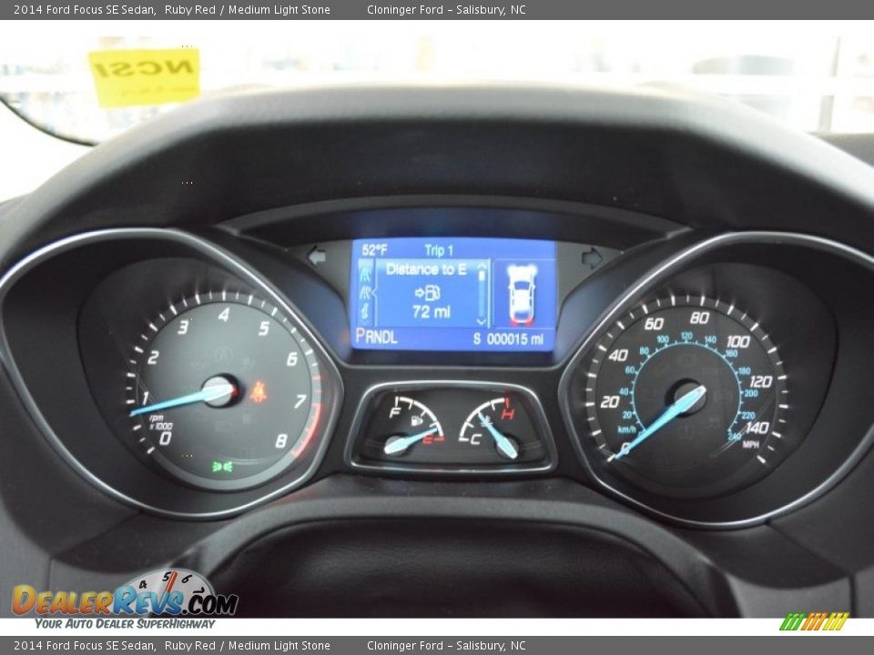 2014 Ford Focus SE Sedan Ruby Red / Medium Light Stone Photo #18