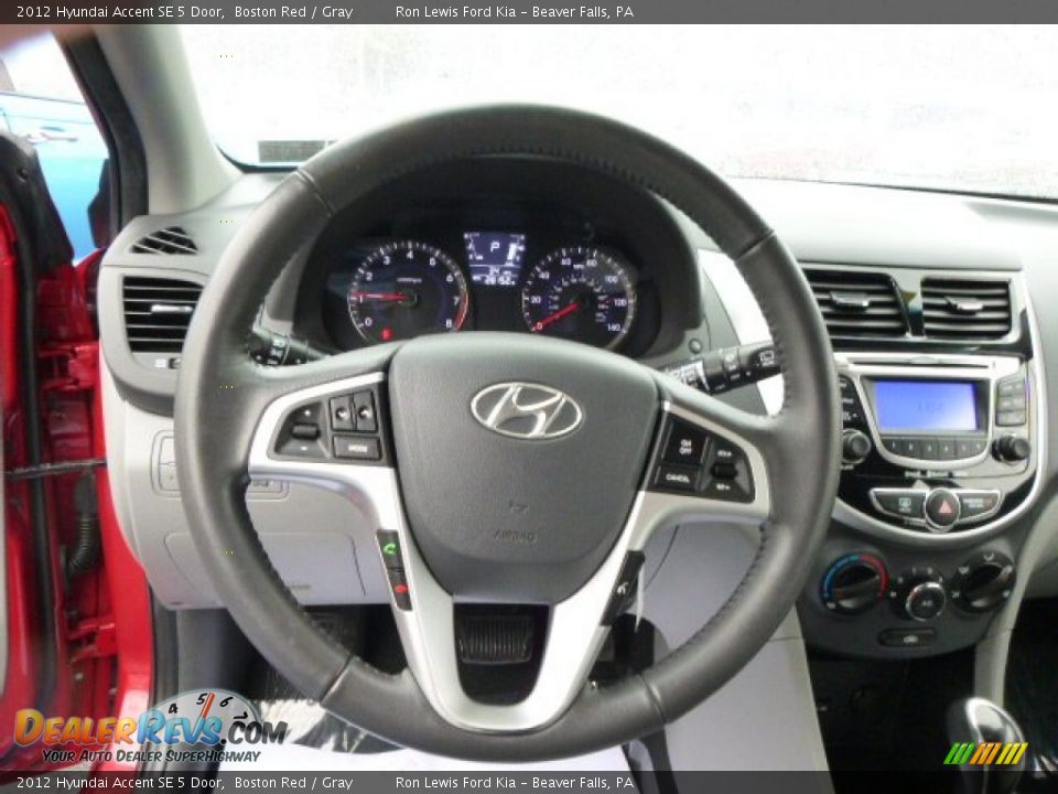 2012 Hyundai Accent SE 5 Door Boston Red / Gray Photo #18