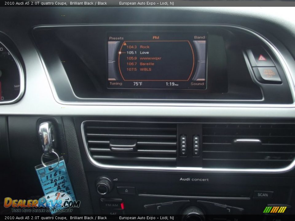 2010 Audi A5 2.0T quattro Coupe Brilliant Black / Black Photo #16