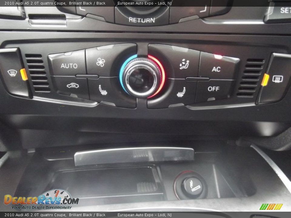 2010 Audi A5 2.0T quattro Coupe Brilliant Black / Black Photo #21
