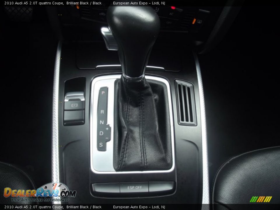 2010 Audi A5 2.0T quattro Coupe Brilliant Black / Black Photo #23