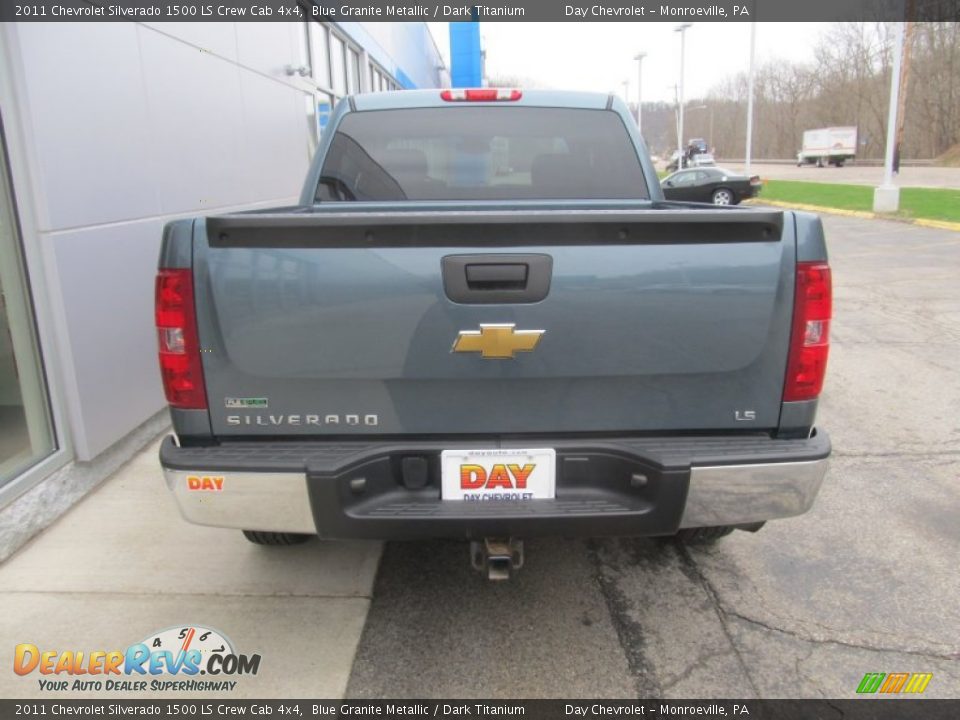 2011 Chevrolet Silverado 1500 LS Crew Cab 4x4 Blue Granite Metallic / Dark Titanium Photo #5