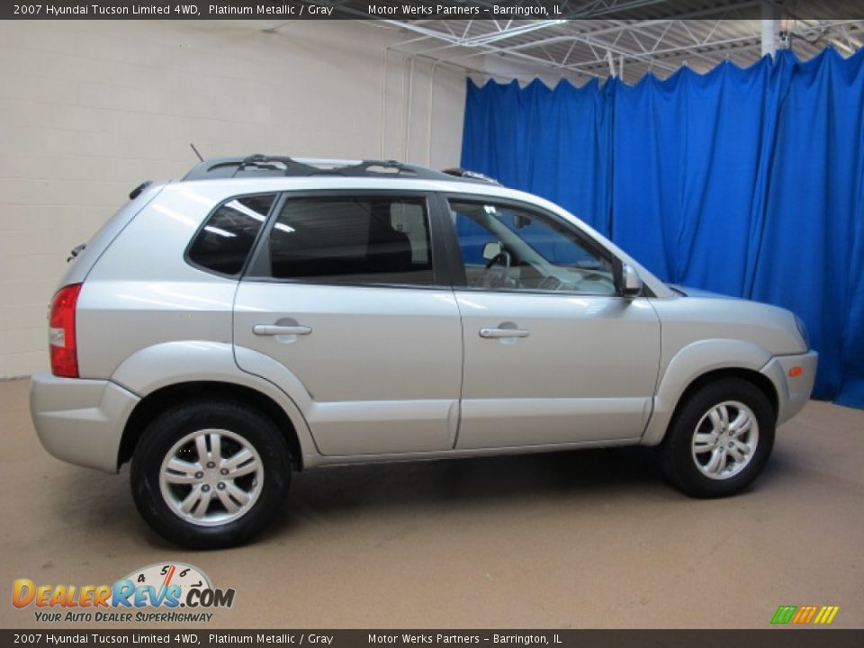 2007 Hyundai Tucson Limited 4WD Platinum Metallic / Gray Photo #10