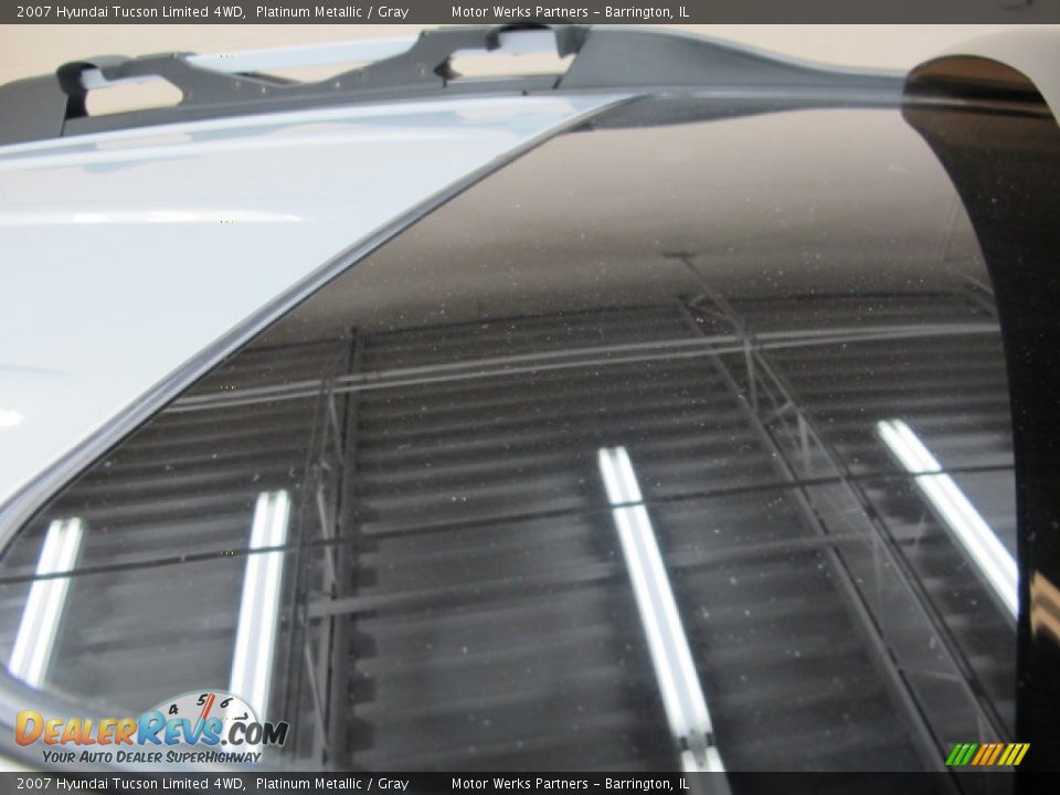 2007 Hyundai Tucson Limited 4WD Platinum Metallic / Gray Photo #12