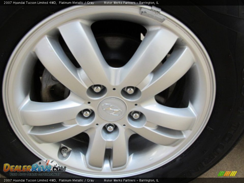 2007 Hyundai Tucson Limited 4WD Platinum Metallic / Gray Photo #13