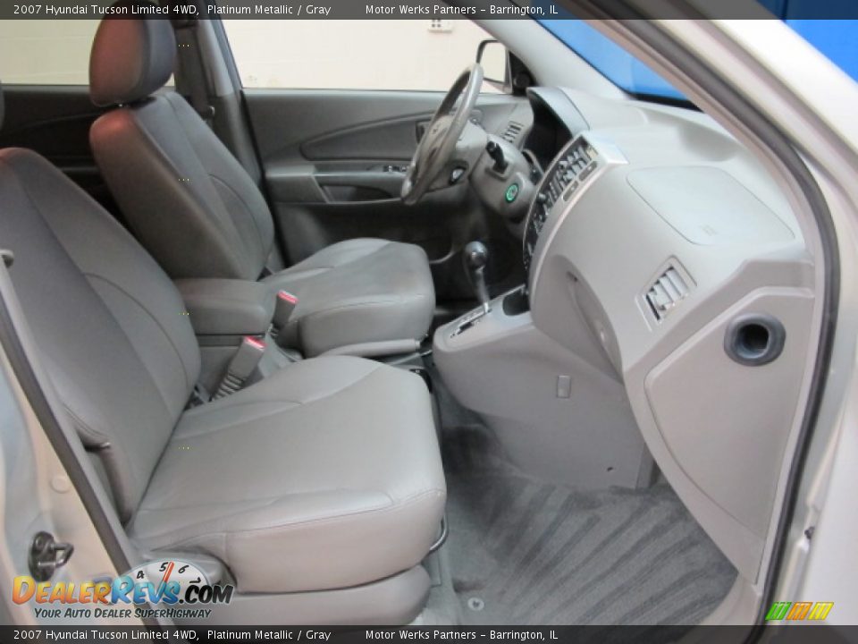 2007 Hyundai Tucson Limited 4WD Platinum Metallic / Gray Photo #23