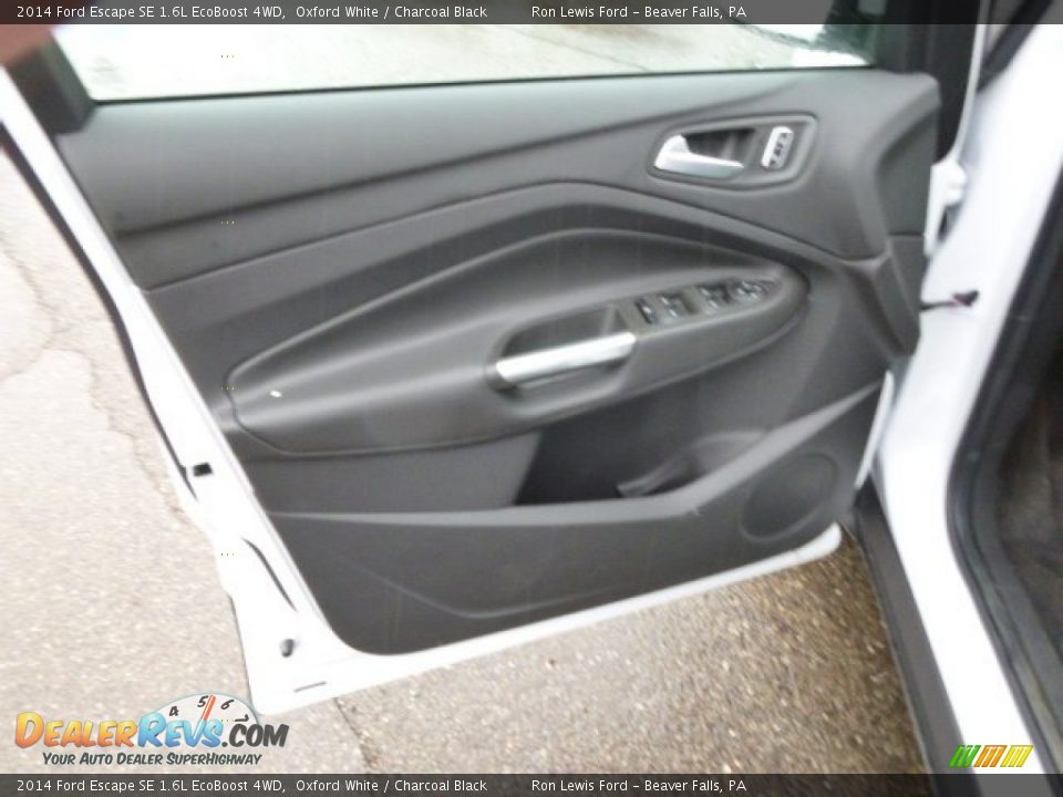 2014 Ford Escape SE 1.6L EcoBoost 4WD Oxford White / Charcoal Black Photo #11