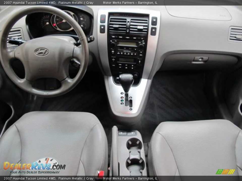 2007 Hyundai Tucson Limited 4WD Platinum Metallic / Gray Photo #26