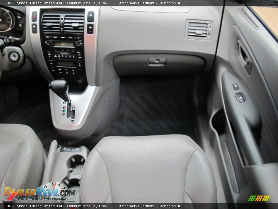 2007 Hyundai Tucson Limited 4WD Platinum Metallic / Gray Photo #27