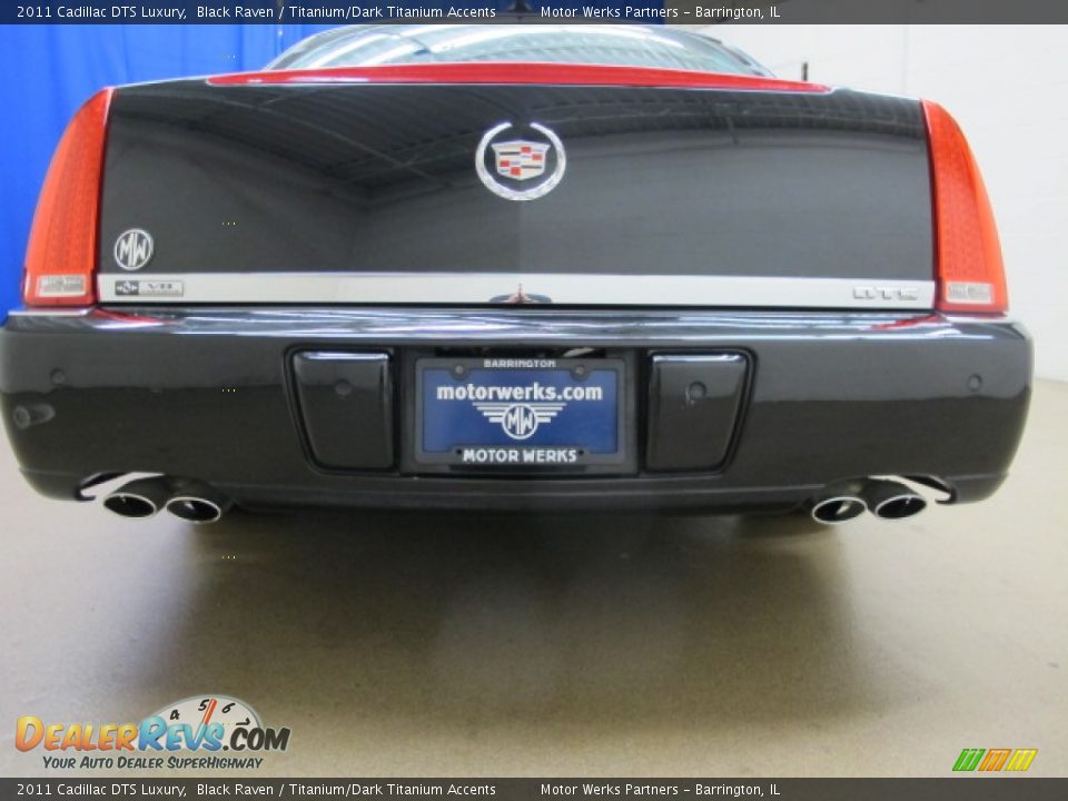 2011 Cadillac DTS Luxury Black Raven / Titanium/Dark Titanium Accents Photo #7