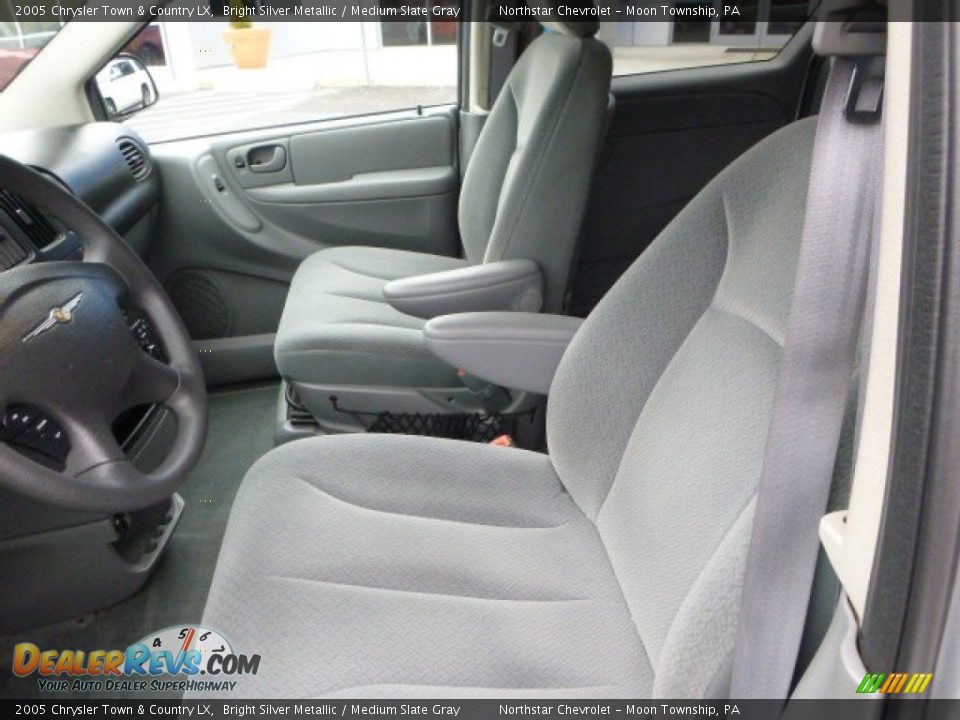2005 Chrysler Town & Country LX Bright Silver Metallic / Medium Slate Gray Photo #10