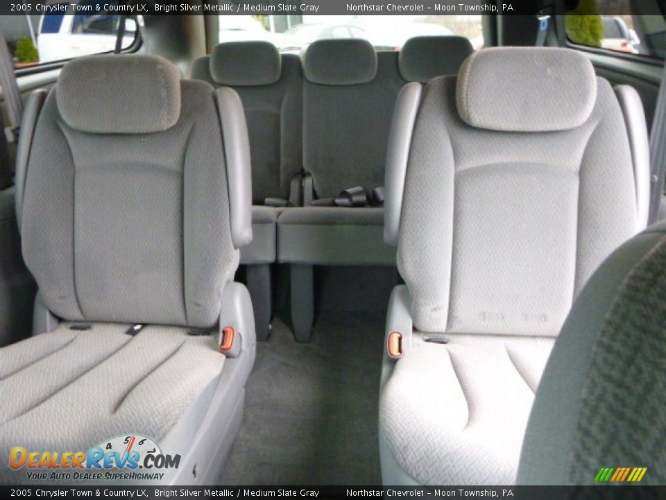 2005 Chrysler Town & Country LX Bright Silver Metallic / Medium Slate Gray Photo #16