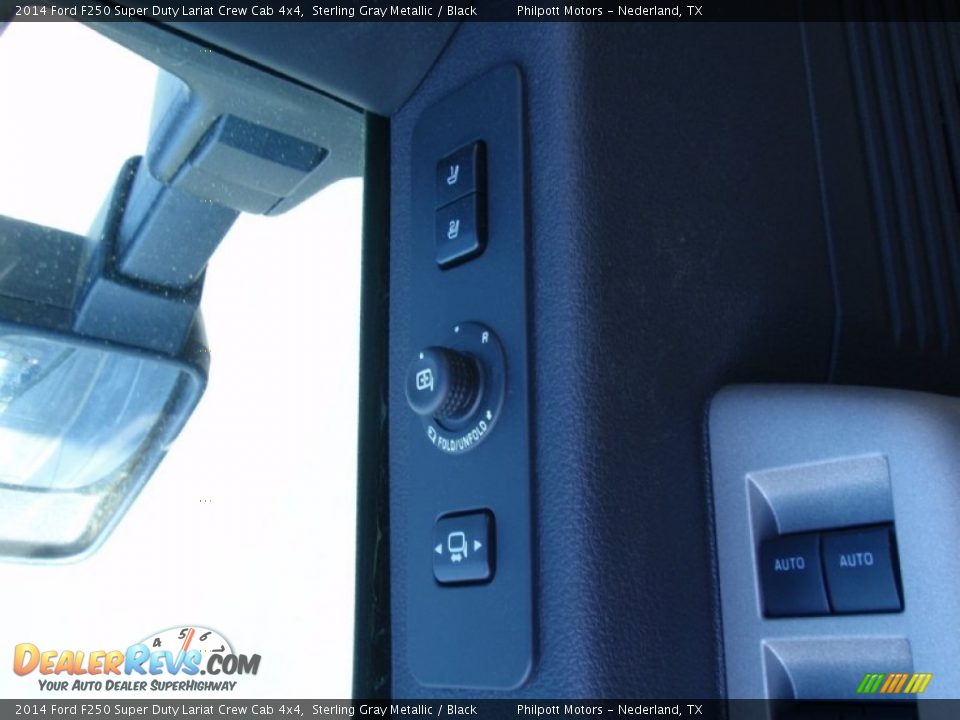2014 Ford F250 Super Duty Lariat Crew Cab 4x4 Sterling Gray Metallic / Black Photo #26