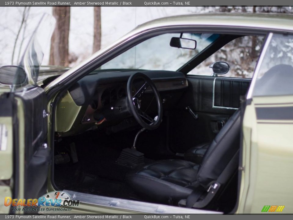 1973 Plymouth Satellite Road Runner Amber Sherwood Metallic / Black Photo #15