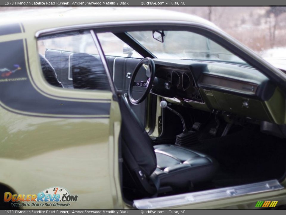 1973 Plymouth Satellite Road Runner Amber Sherwood Metallic / Black Photo #16