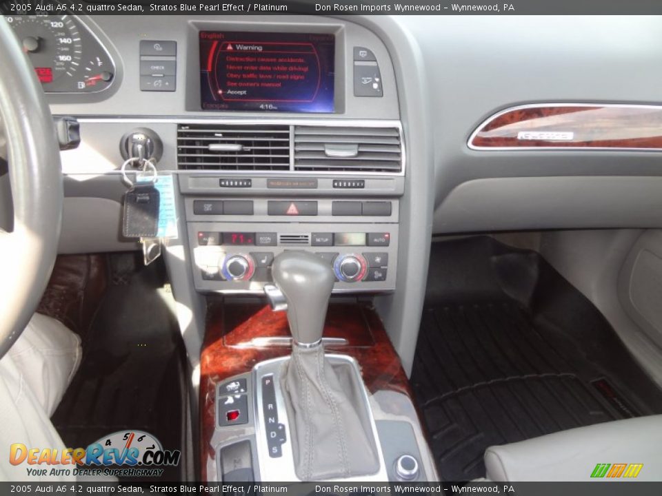 2005 Audi A6 4.2 quattro Sedan Stratos Blue Pearl Effect / Platinum Photo #5