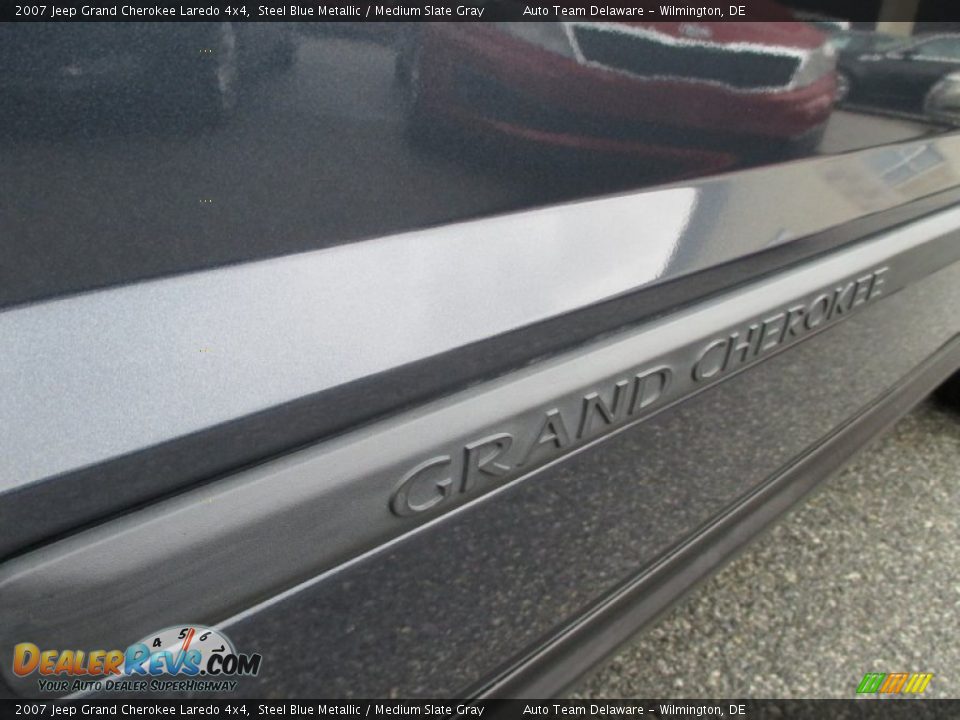 2007 Jeep Grand Cherokee Laredo 4x4 Steel Blue Metallic / Medium Slate Gray Photo #30