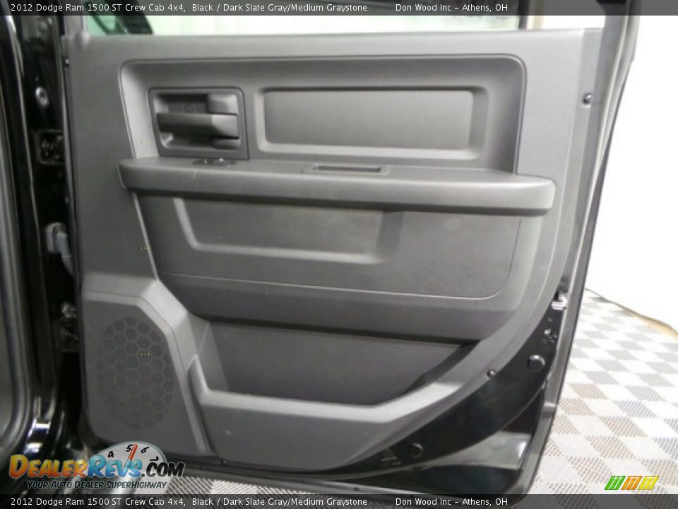 2012 Dodge Ram 1500 ST Crew Cab 4x4 Black / Dark Slate Gray/Medium Graystone Photo #21