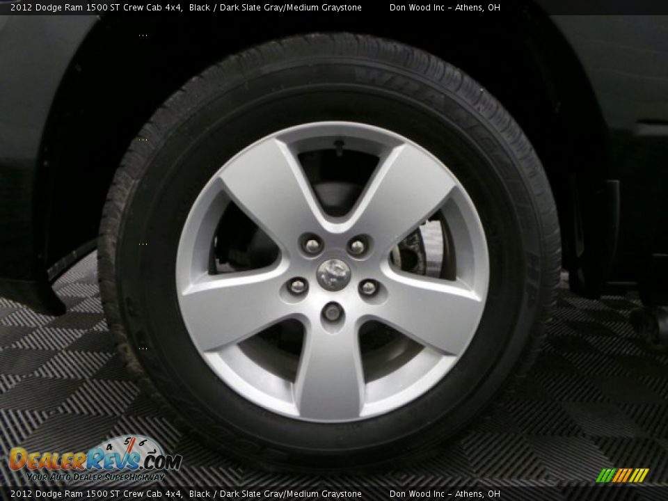 2012 Dodge Ram 1500 ST Crew Cab 4x4 Black / Dark Slate Gray/Medium Graystone Photo #33