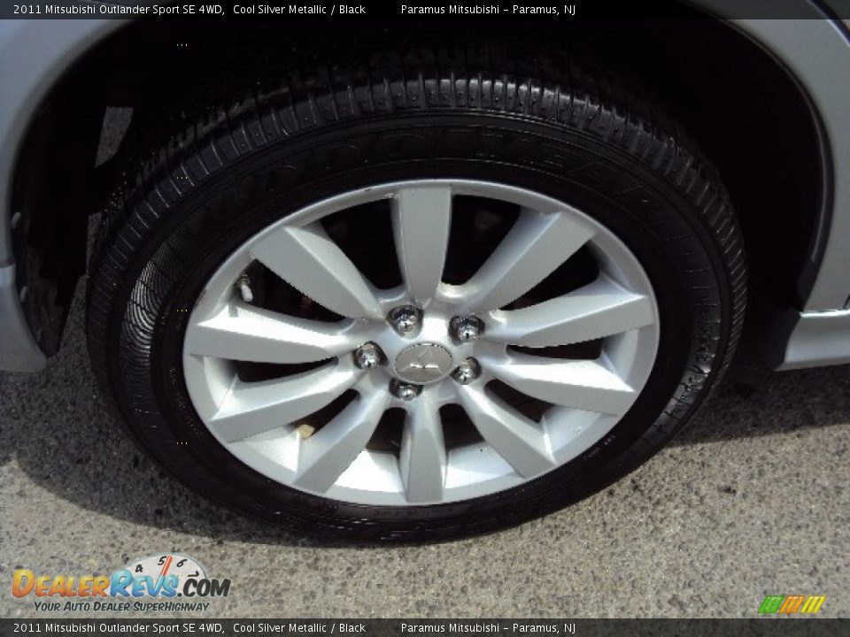 2011 Mitsubishi Outlander Sport SE 4WD Cool Silver Metallic / Black Photo #24