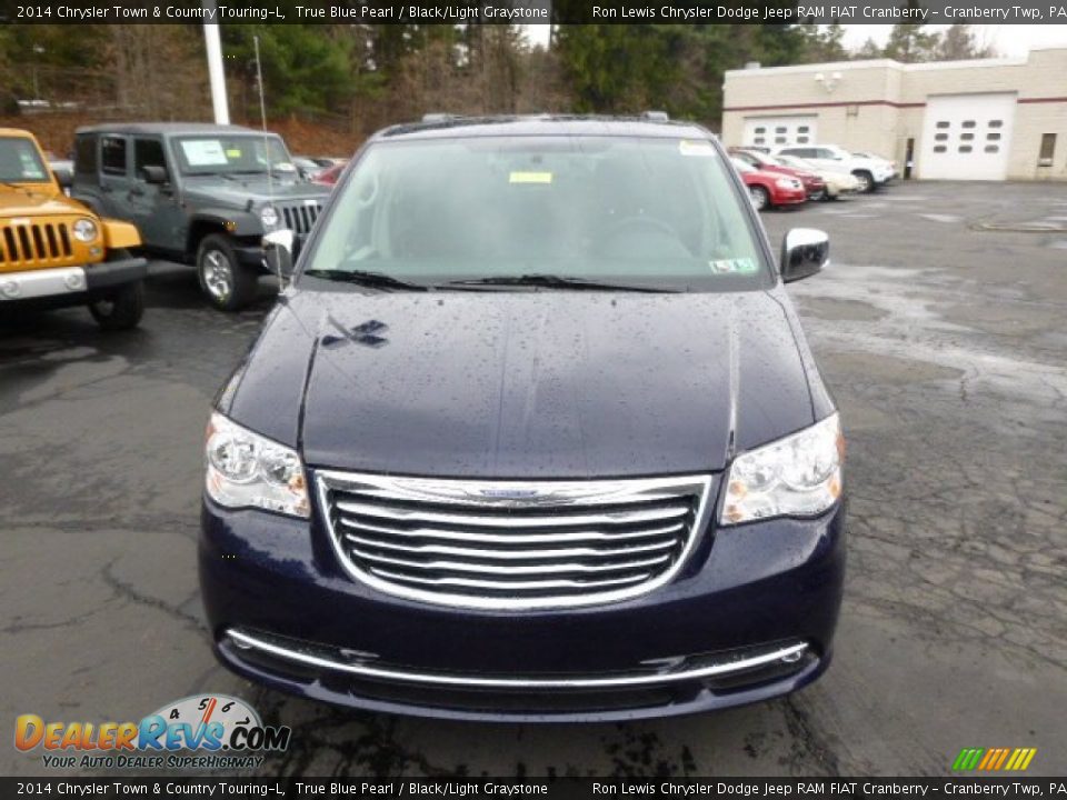 2014 Chrysler Town & Country Touring-L True Blue Pearl / Black/Light Graystone Photo #3