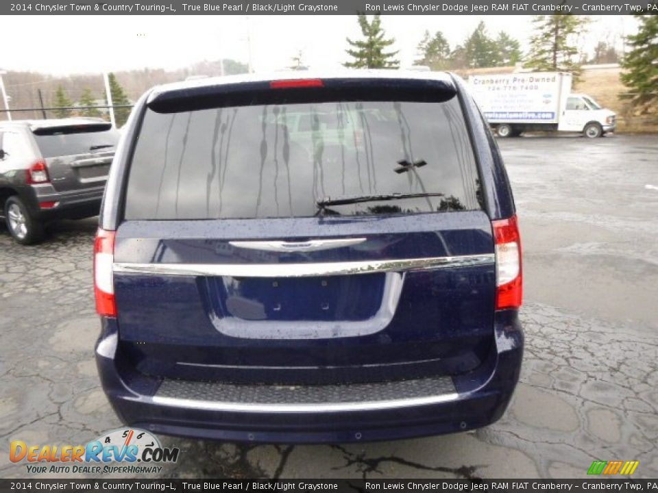 2014 Chrysler Town & Country Touring-L True Blue Pearl / Black/Light Graystone Photo #7