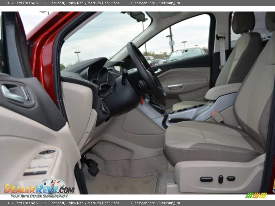 2014 Ford Escape SE 1.6L EcoBoost Ruby Red / Medium Light Stone Photo #6