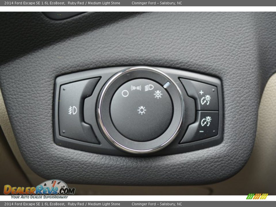 2014 Ford Escape SE 1.6L EcoBoost Ruby Red / Medium Light Stone Photo #25