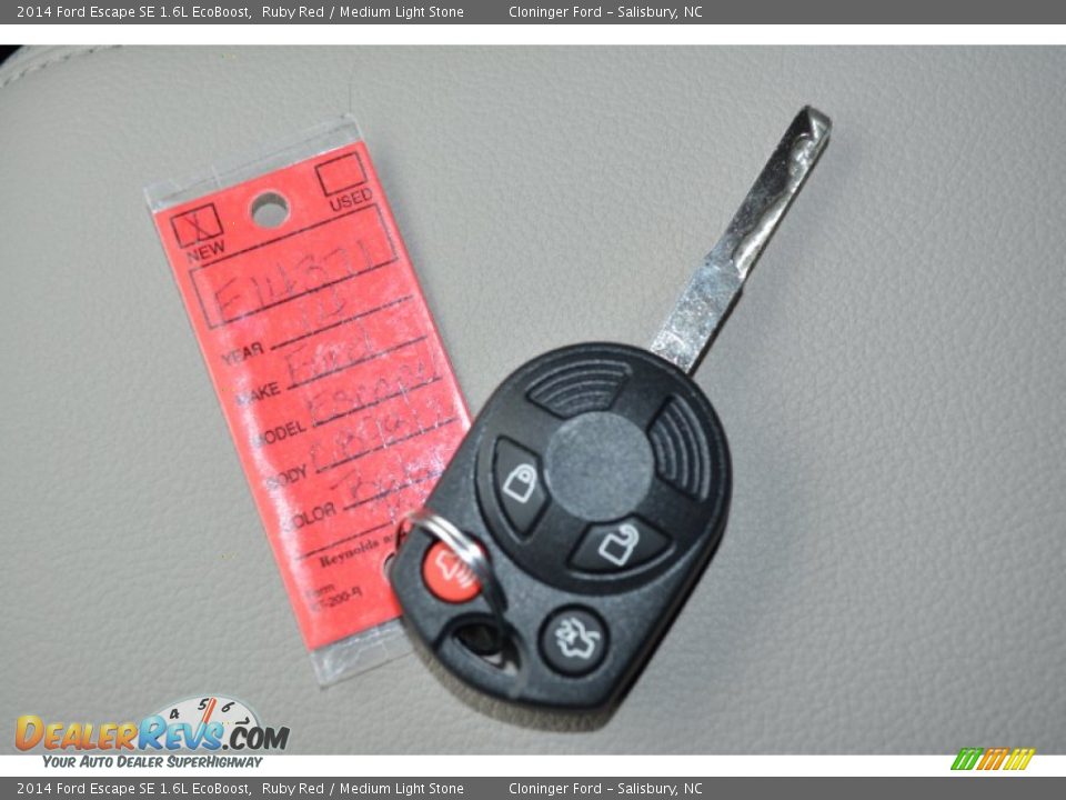 2014 Ford Escape SE 1.6L EcoBoost Ruby Red / Medium Light Stone Photo #26