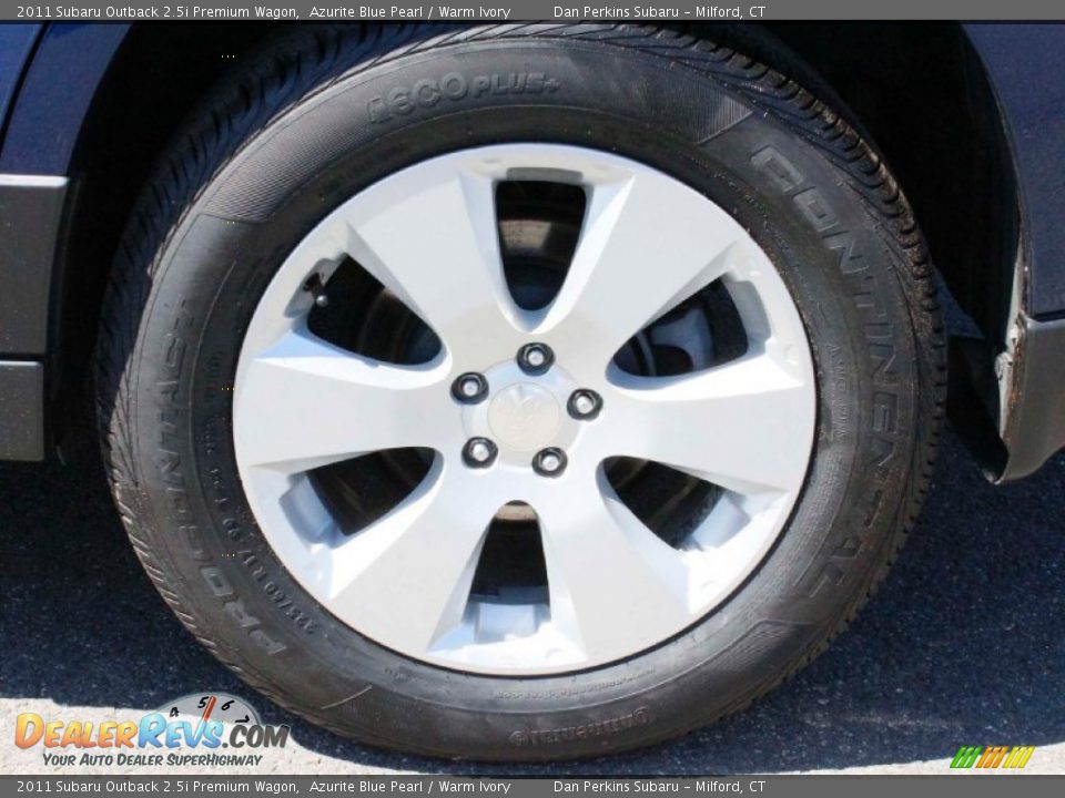2011 Subaru Outback 2.5i Premium Wagon Azurite Blue Pearl / Warm Ivory Photo #22