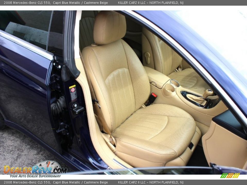 Front Seat of 2008 Mercedes-Benz CLS 550 Photo #21