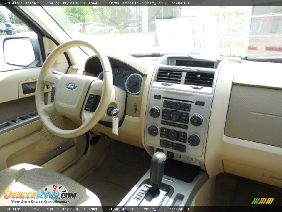 2009 Ford Escape XLT Sterling Grey Metallic / Camel Photo #12