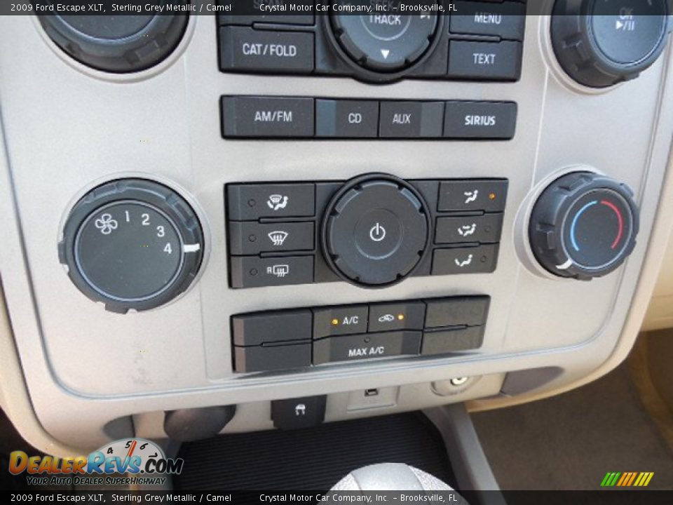 2009 Ford Escape XLT Sterling Grey Metallic / Camel Photo #21