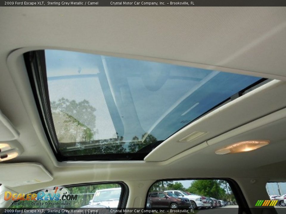 2009 Ford Escape XLT Sterling Grey Metallic / Camel Photo #22