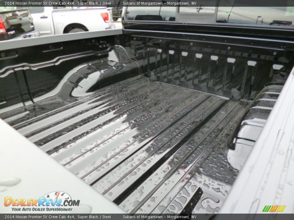 2014 Nissan Frontier SV Crew Cab 4x4 Super Black / Steel Photo #13