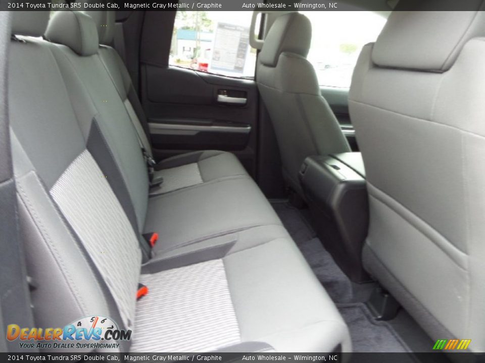 2014 Toyota Tundra SR5 Double Cab Magnetic Gray Metallic / Graphite Photo #14